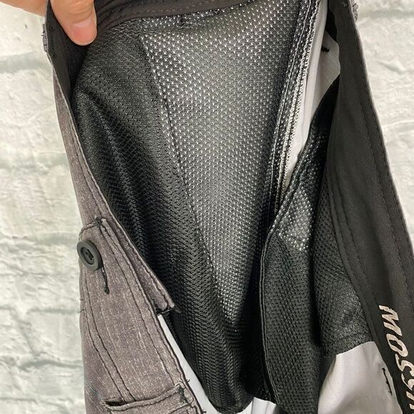 Mossimo suppy Co lightweight shorts men size 38 - Picture 5 of 6